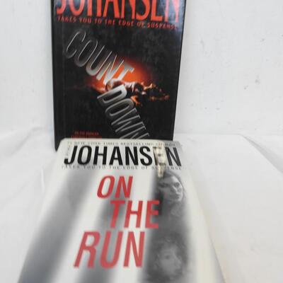 6 Iris Johansen Books: Blind Alley,Body of Lies,Fatal Tide,On The Run, Hardcover