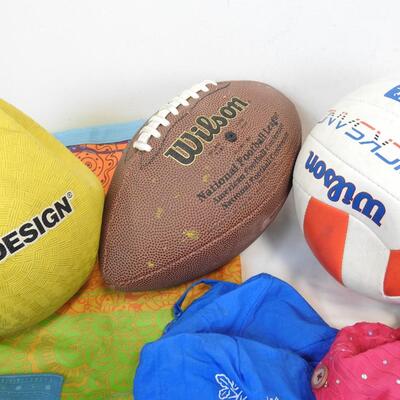 11 pc: Striped Outdoor Bag with 6 sports balls & 4 Hats
