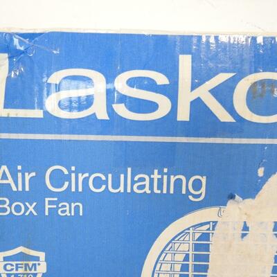 Lasko 20 Box 3-Speed Fan, Model B20200, White - Near New, Missing One Foot