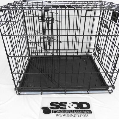 Black Wire Metal Pet Crate with 2 Doors & 1 Divider 24" x 20" x 18"