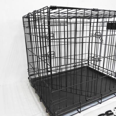 Black Wire Metal Pet Crate with 2 Doors & 1 Divider 24" x 20" x 18"