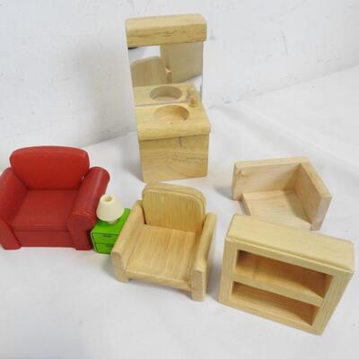 14 Pc Doll House Furniture: 12 are Wooden, 2 are plastic