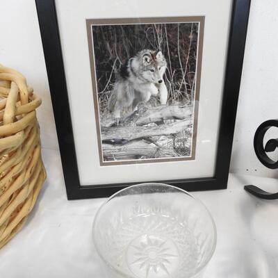 14 pc Decor: Basket, 2 Framed Wildlife Photos, Small Tray, 6 Glass Votives