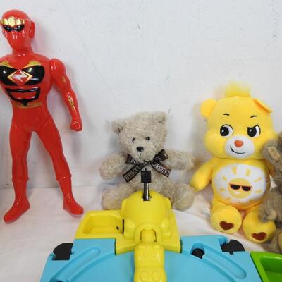 20pc Basket with Toys, Books, & Ravensburger Puzzle. Care Bear, Power Ranger