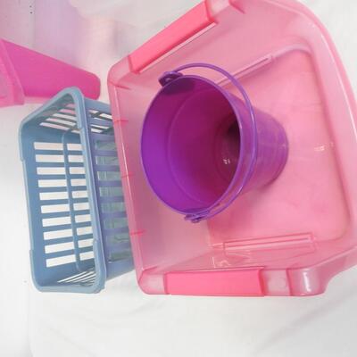 11 pc Plastic Organizing Baskets & Bins. Pink Lap Desk for Kids (needs cleaning)