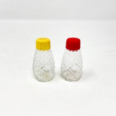 VINTAGE 2â€ SALT & PEPPER SHAKERS #1