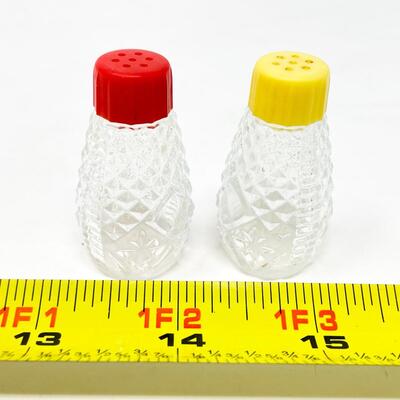 VINTAGE 2â€ SALT & PEPPER SHAKERS #2