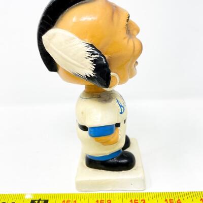 VINTAGE 6.5â€ MILWAUKEE BRAVES BASEBALL BOBBLEHEAD