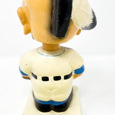 VINTAGE 6.5â€ MILWAUKEE BRAVES BASEBALL BOBBLEHEAD
