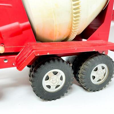 VINTAGE 18â€ TONKA METAL CONCRETE MIXER TRUCK