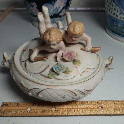Vintage Ardco China bowl with cherib lid