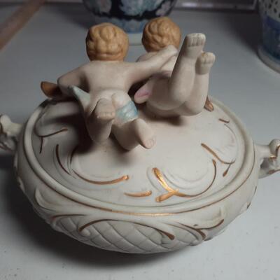 Vintage Ardco China bowl with cherib lid