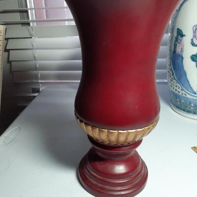 12in tall ceramic Vase