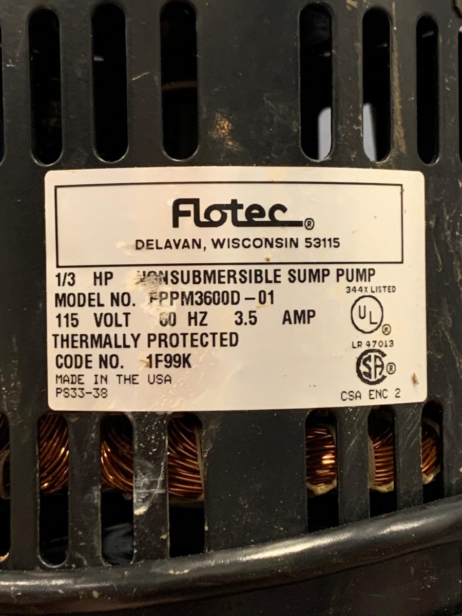 LOT 392R Flotec Pedestal Sump Pump