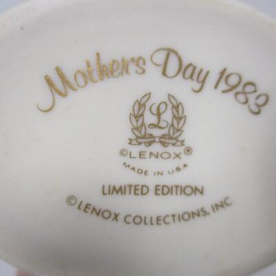 Lenox Mother's Day Vase 1983 USA Limited Edition