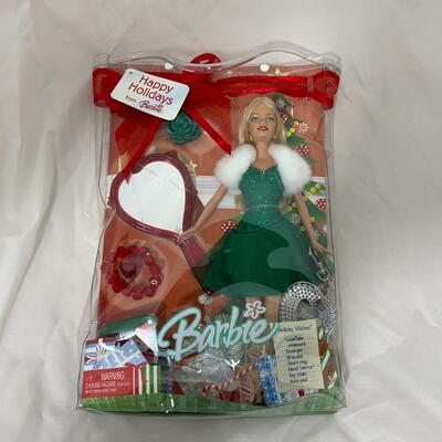-32- Holiday Wishes Barbie (2005) | Unique Packaging