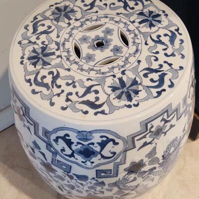 Blue & White Drum Stand