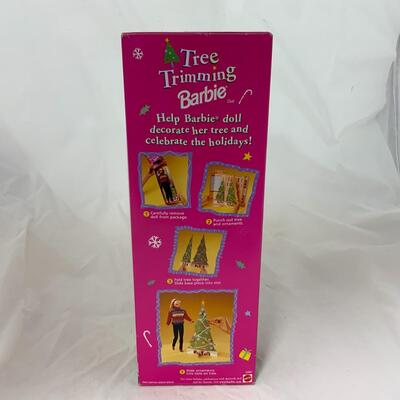 -41- Holiday Season Barbie (1996) | Tree Trimming Barbie (1998)