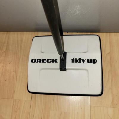 Oreck  Manual push broom