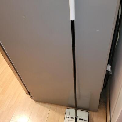 Oreck  Manual push broom