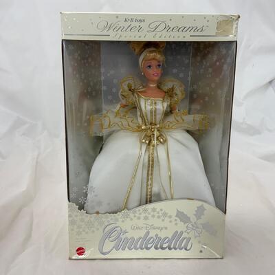 -58- Disney Winter Dreams | Cinderella | K B Toys Special Edition (1997)