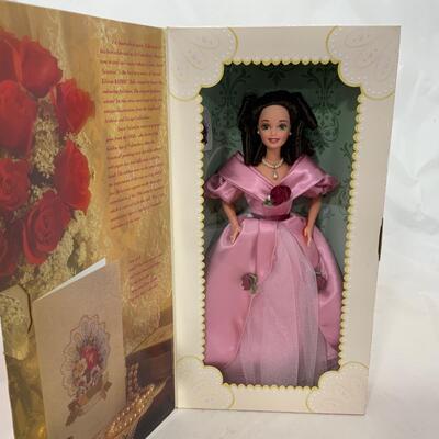 -64- Sweet Valentine Barbie (1995) | Hallmark