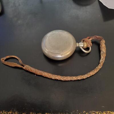 AM Watch Co   Waltham