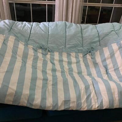 Tommy Hilfiger king size comforter set