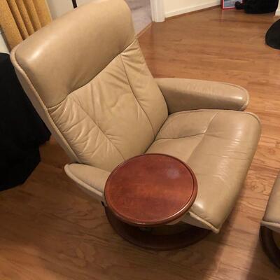 Ekornes Leather Swivel Chair with Foot Stool-Made in Norway. (LR-KM)