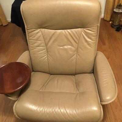Ekornes Leather Swivel Chair with Foot Stool-Made in Norway. (LR-KM)