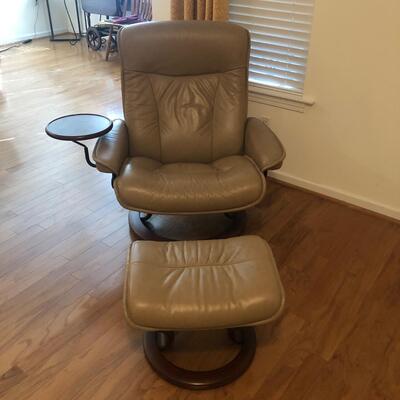 Ekornes Leather Swivel Chair with Foot Stool-Made in Norway. (LR-KM)