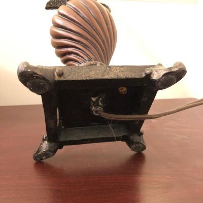 Tall Palmetto Desk Lamp with Shade (UO-JF)