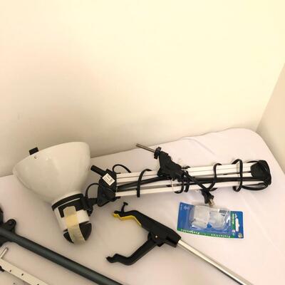 HoMedics Chair Back Massager, 4 Reacher Grabber Tools, Heating Pad & More (UO-JF)