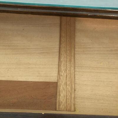 Antique 3 Drawer Wooden Dresser with Glass Top (UR-JF)