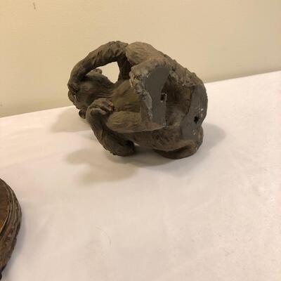 Monkeys on Palm Tree Metal Copper Colored Table Lamp and Monkey Sculpture (UR-JF)