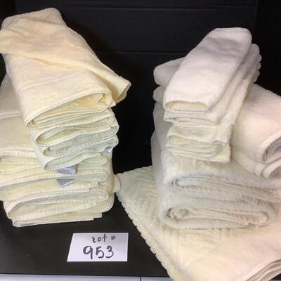 Lot 953. Lot of Yellow Bath Towels