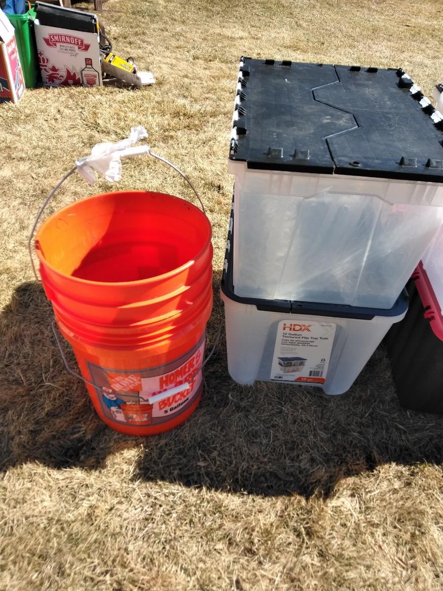 LOT 437 TOTES, BUCKETS, AND TARPS