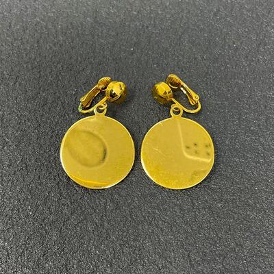 CELEBRITY GOLD-TONED CIRCLE EARRINGS