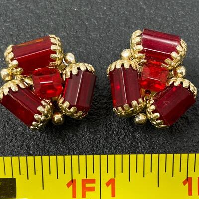 VINTAGE RED JEWELED EARRINGS