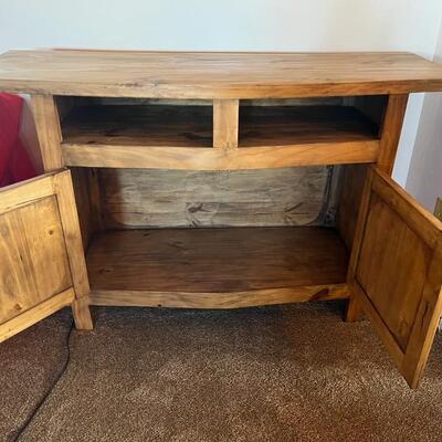 Wooden Crendeza/Bar Stand