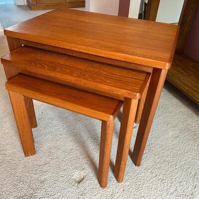 Set of 3 Vintage Denmark Mobelfabrikken Toften Teak Nesting Side Tables