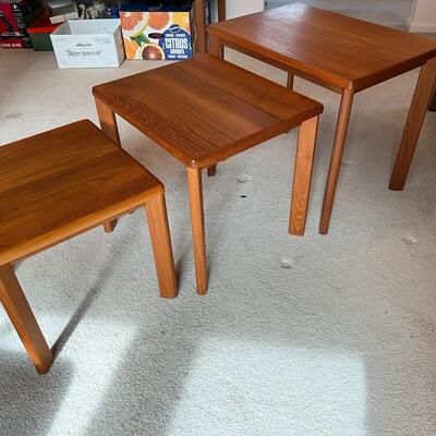 Set of 3 Vintage Denmark Mobelfabrikken Toften Teak Nesting Side Tables