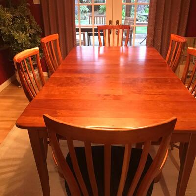 Teak dining table and 6 chairs-with table pads-Showroom condition!