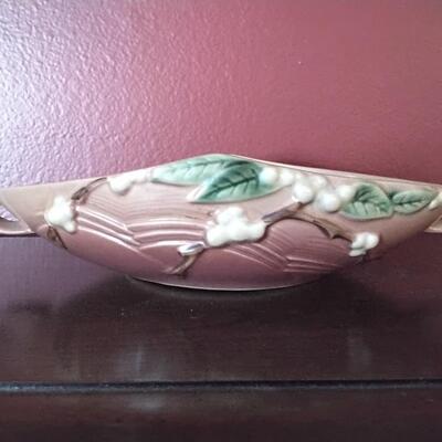 Roseville Pottery Snowberry Console Bowl Handled #10 - 12 1/4