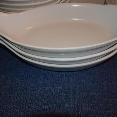 LOT 388. PLATES AND DISHES