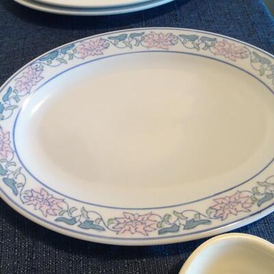 LOT 388. PLATES AND DISHES