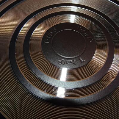 LOT 410. T-FAL. COVERED PAN