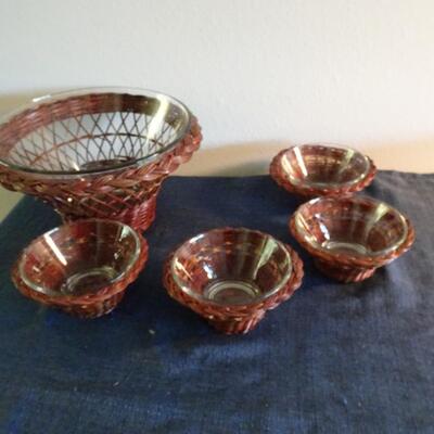 LOT 411. SALAD BOWL AND BOWLS