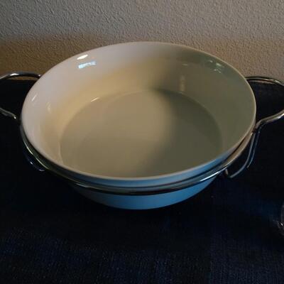 LOT 412. SERVING DISHES