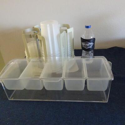LOT 417.   PLASTIC KITCHEN ITEMS